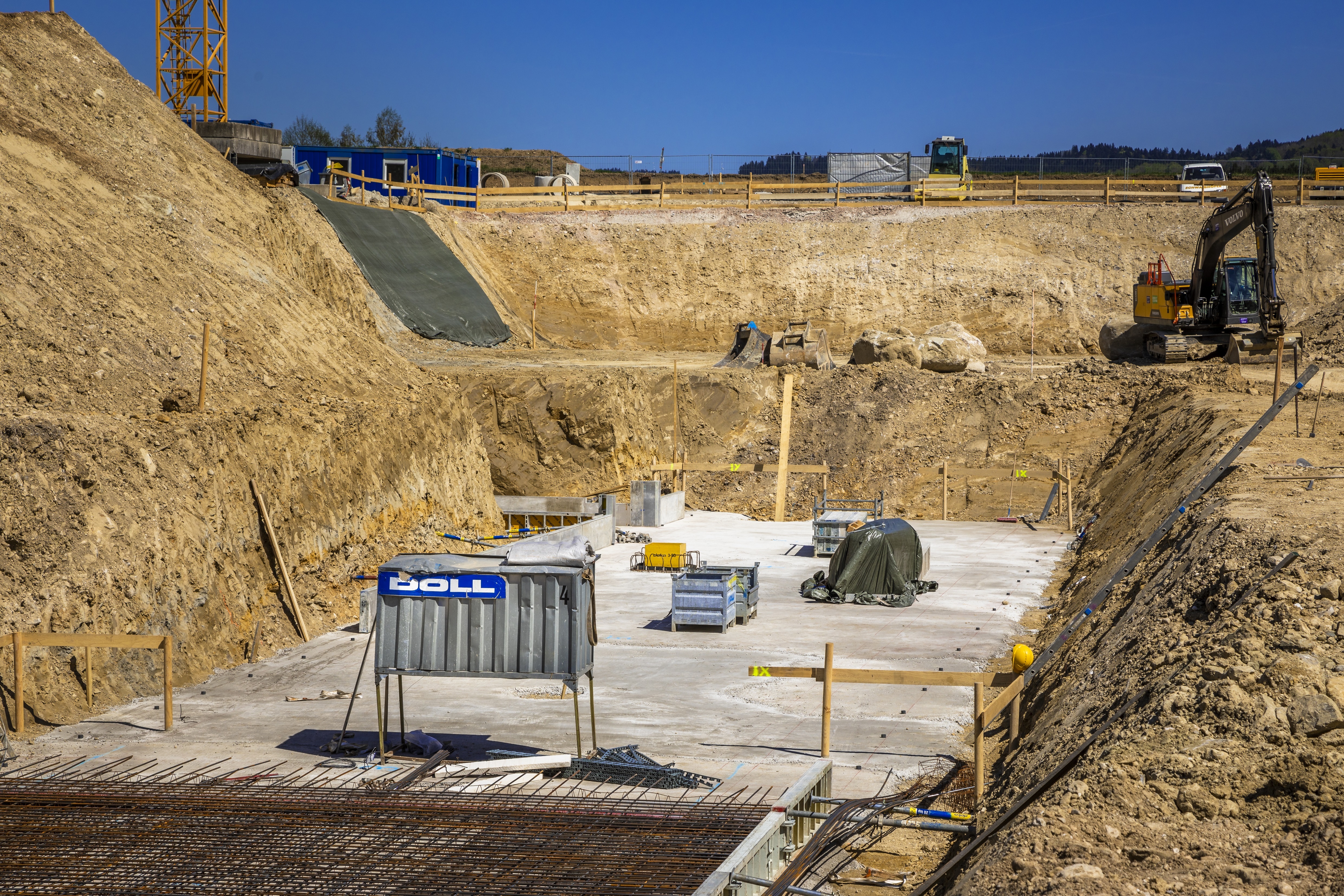 20180420 Dollbaubaustelle Enzing26Woerlekaeserei 155 Ausschnitt Kleiner